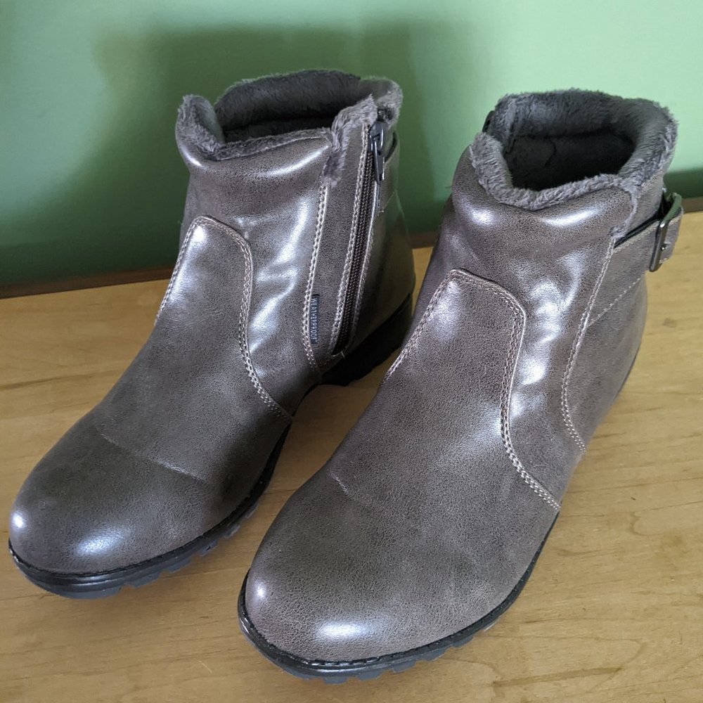 Ladies Gray Ankle Boots